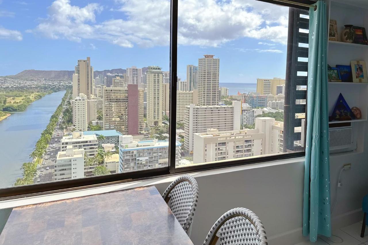 Waikiki Condo High Floor Views Beaches Convention Center 호놀룰루 외부 사진