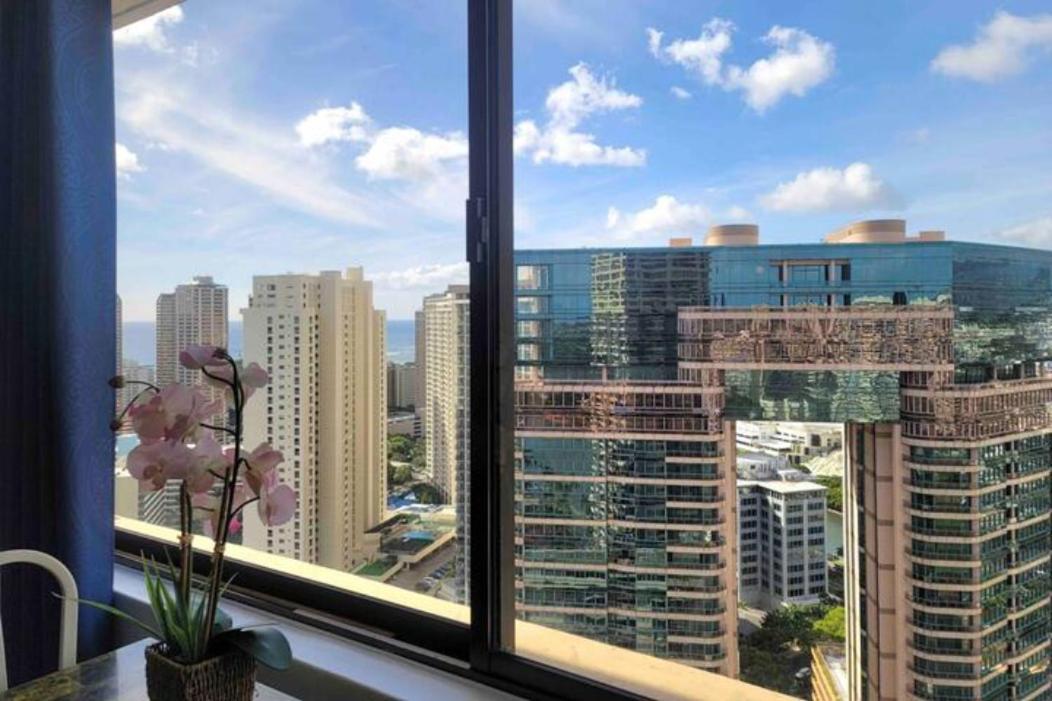 Waikiki Condo High Floor Views Beaches Convention Center 호놀룰루 외부 사진